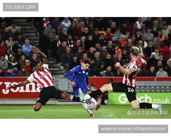 切尔西替补锋线在关键时刻攻破对手大门